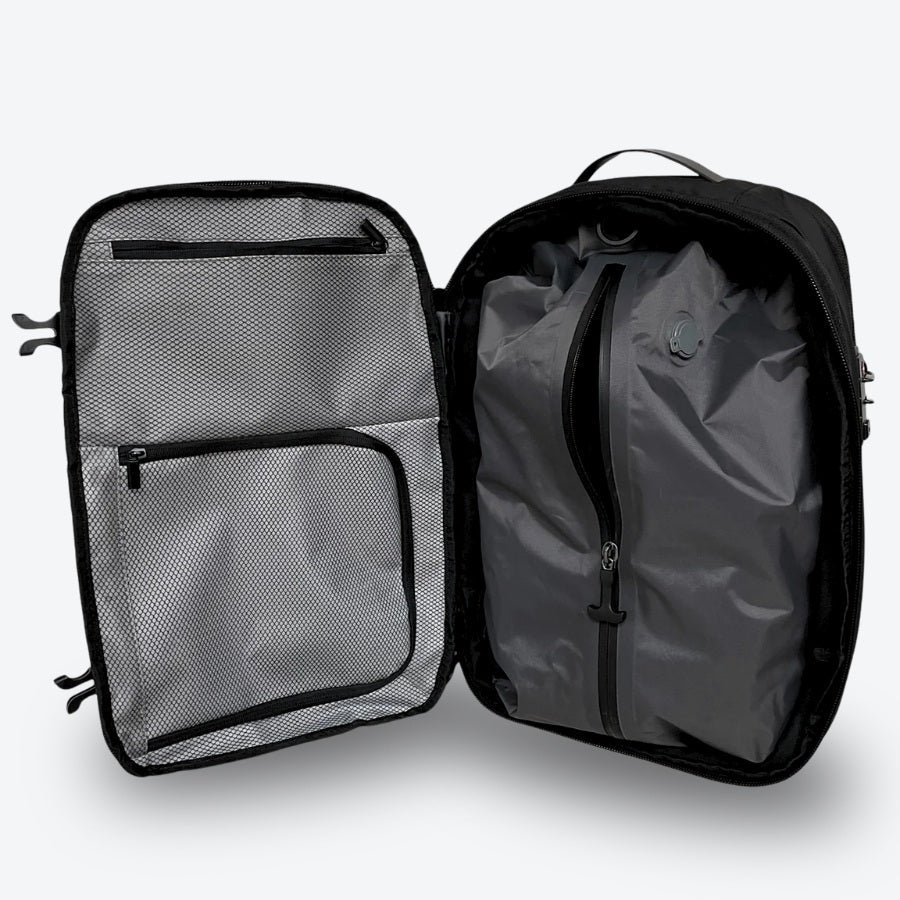 VACUUM-SEALED TRAVEL BAG - BAGA